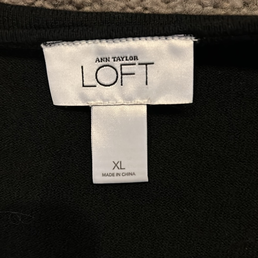 LOFT Black Open-Front Shrug - Picture 3 of 4